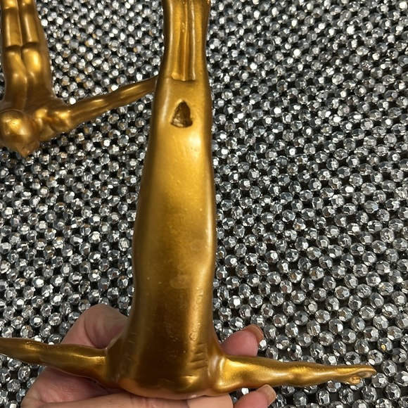 2 Gold wall divers 7x7 inches gold in color
Price is for 2 - Picture 5 of 5